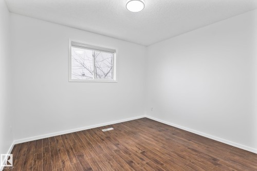 1204 Kane Wynd, Edmonton, AB - Indoor Photo Showing Other Room