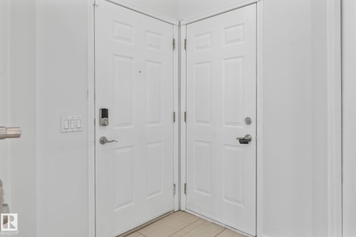 1204 Kane Wynd, Edmonton, AB - Indoor Photo Showing Other Room