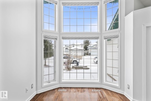1204 Kane Wynd, Edmonton, AB - Indoor Photo Showing Other Room