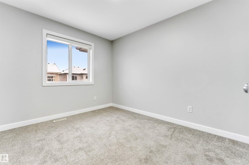 2812 15 Street, Edmonton, AB - Indoor Photo Showing Other Room