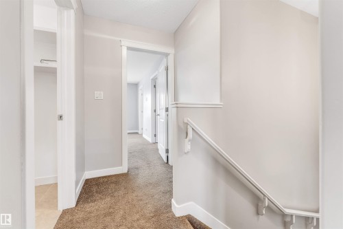 2812 15 Street, Edmonton, AB - Indoor Photo Showing Other Room