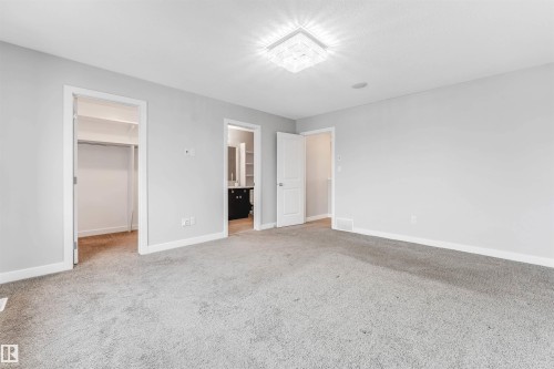 2812 15 Street, Edmonton, AB - Indoor Photo Showing Other Room