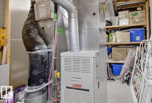 1921 Garnett Way, Edmonton, AB - Indoor Photo Showing Basement