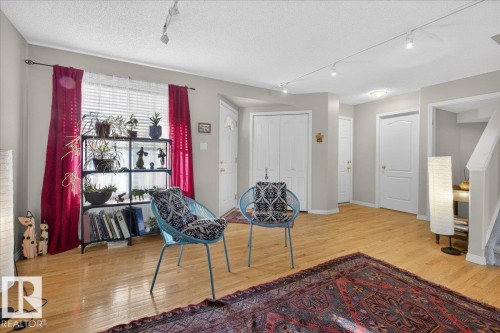 1921 Garnett Way, Edmonton, AB - Indoor Photo Showing Other Room