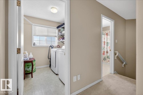1921 Garnett Way, Edmonton, AB - Indoor Photo Showing Laundry Room