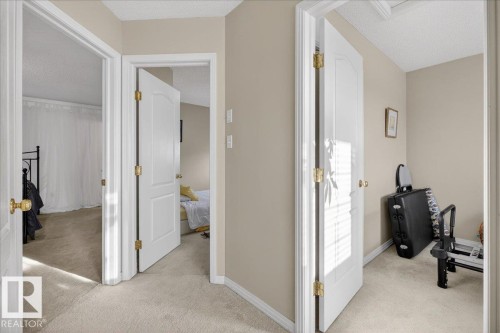 1921 Garnett Way, Edmonton, AB - Indoor Photo Showing Other Room