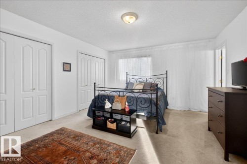 1921 Garnett Way, Edmonton, AB - Indoor Photo Showing Bedroom