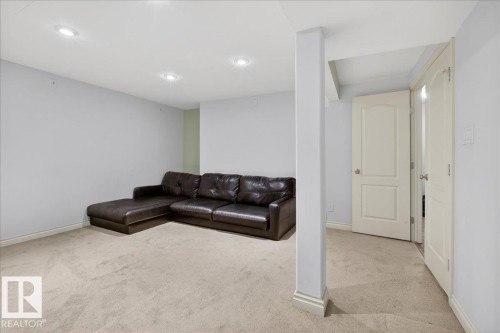 1921 Garnett Way, Edmonton, AB - Indoor