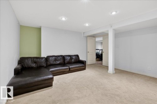 1921 Garnett Way, Edmonton, AB - Indoor