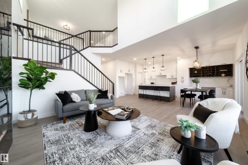 34 Sun Meadows Close, Stony Plain, AB - Indoor Photo Showing Living Room