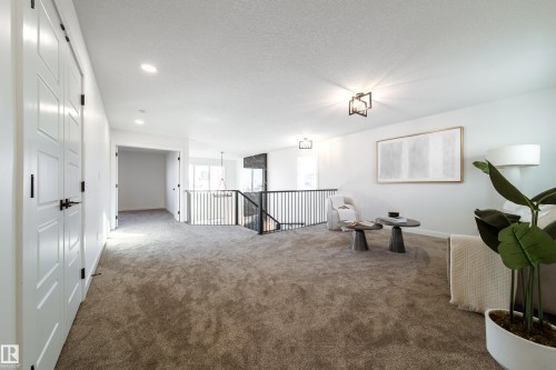 34 Sun Meadows Close, Stony Plain, AB - Indoor Photo Showing Other Room