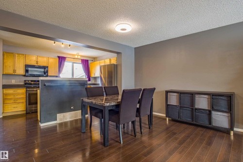 7312 19A Avenue, Edmonton, AB - Indoor