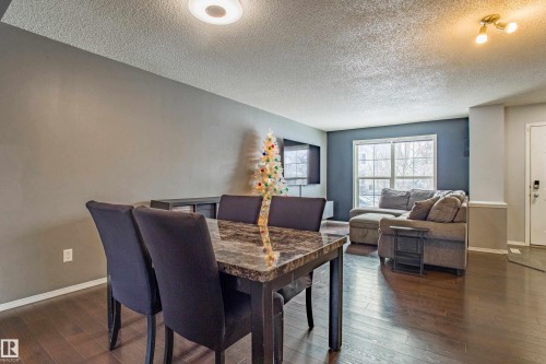 7312 19A Avenue, Edmonton, AB - Indoor