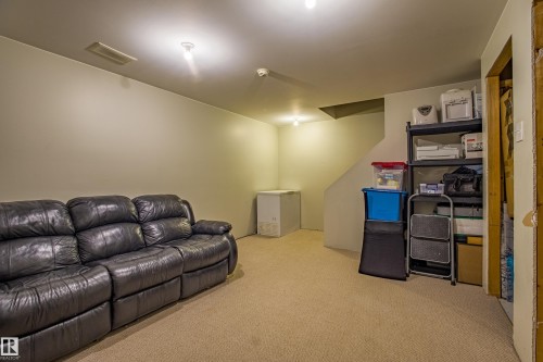 7312 19A Avenue, Edmonton, AB - Indoor