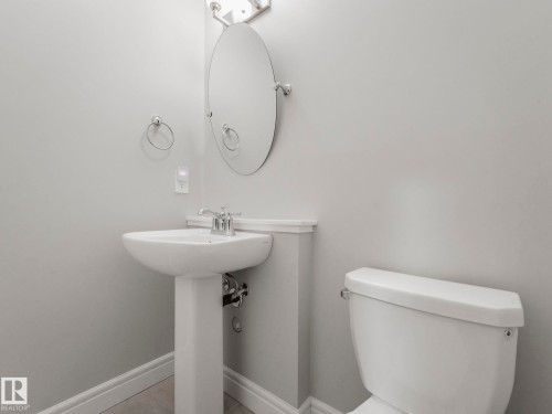 5611 Kootook Place, Edmonton, AB - Indoor