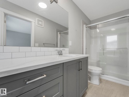 5611 Kootook Place, Edmonton, AB - Indoor Photo Showing Bathroom