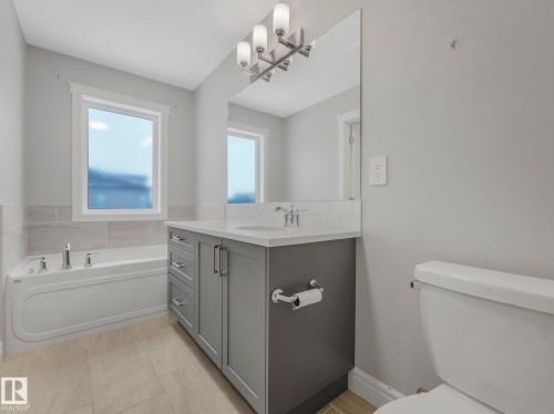 5611 Kootook Place, Edmonton, AB - Indoor Photo Showing Bathroom