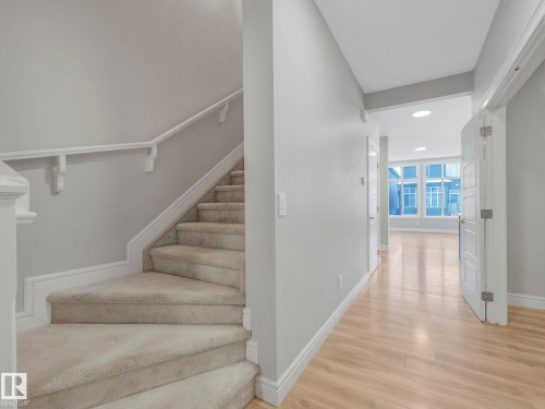 5611 Kootook Place, Edmonton, AB - Indoor Photo Showing Other Room