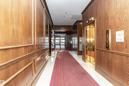 501 11503 100 Avenue, Edmonton, AB - Indoor Photo Showing Other Room