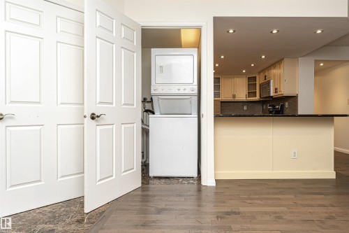 501 11503 100 Avenue, Edmonton, AB - Indoor