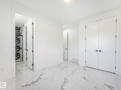 715 165 Avenue, Edmonton, AB - Indoor Photo Showing Other Room