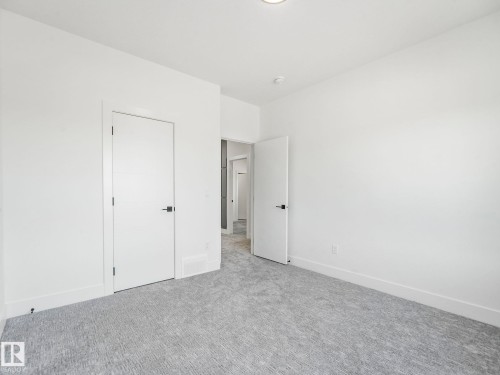 715 165 Avenue, Edmonton, AB - Indoor Photo Showing Other Room