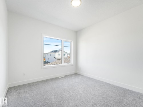 715 165 Avenue, Edmonton, AB - Indoor Photo Showing Other Room