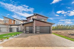 715 165 Avenue  Edmonton, AB T5Y 4J1