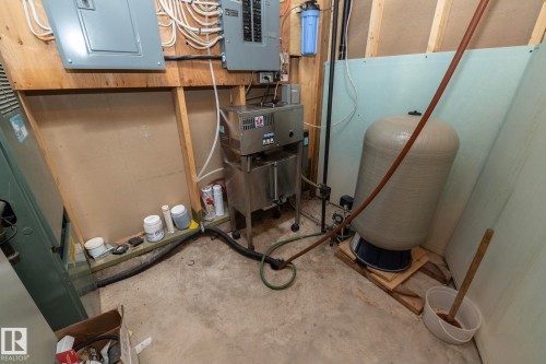 57524 Range Road 270, Rural Westlock County, AB - Indoor Photo Showing Basement