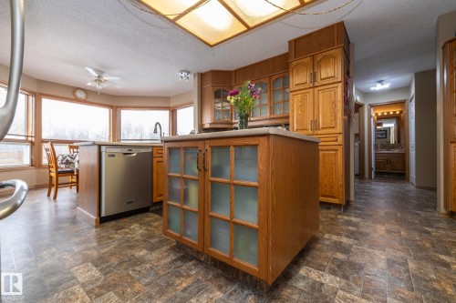 57524 Range Road 270, Rural Westlock County, AB - Indoor