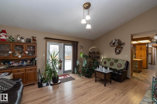 57524 Range Road 270, Rural Westlock County, AB - Indoor Photo Showing Other Room
