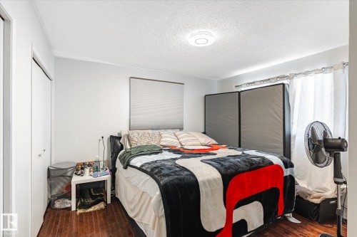 2520 116 Street, Edmonton, AB - Indoor Photo Showing Bedroom