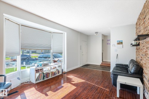 2520 116 Street, Edmonton, AB - Indoor Photo Showing Other Room