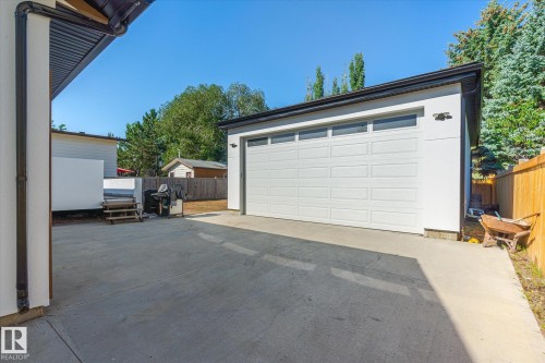 2520 116 Street, Edmonton, AB - Outdoor With Exterior