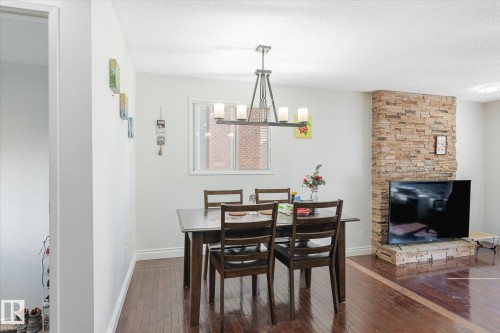 2520 116 Street, Edmonton, AB - Indoor Photo Showing Dining Room