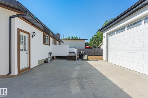 2520 116 Street, Edmonton, AB - Outdoor With Exterior