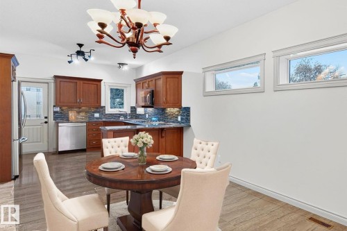 9328 152 Street, Edmonton, AB - Indoor Photo Showing Dining Room