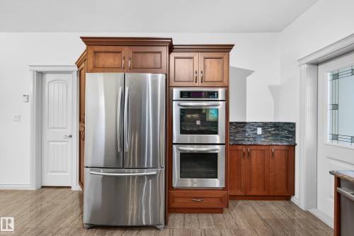 9328 152 Street, Edmonton, AB - Indoor Photo Showing Kitchen