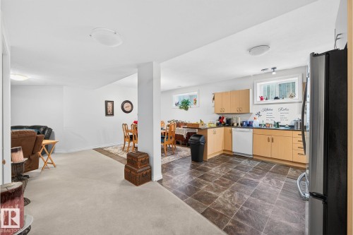 9328 152 Street, Edmonton, AB - Indoor Photo Showing Other Room