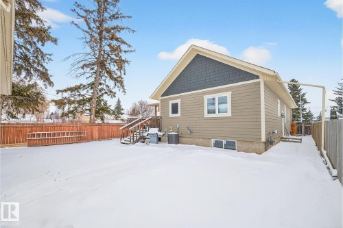 9328 152 Street, Edmonton, AB - Outdoor