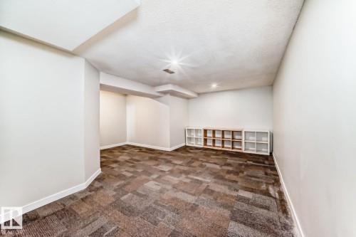 10936 Beaumaris Road, Edmonton, AB - Indoor Photo Showing Other Room