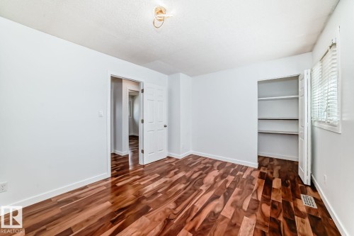 10936 Beaumaris Road, Edmonton, AB - Indoor Photo Showing Other Room