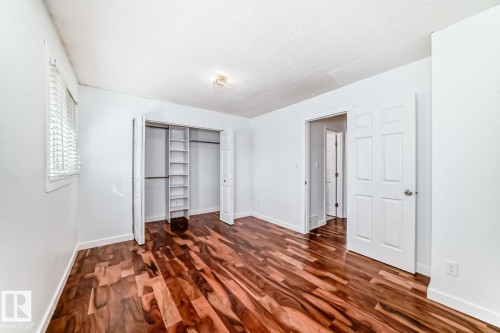 10936 Beaumaris Road, Edmonton, AB - Indoor Photo Showing Other Room