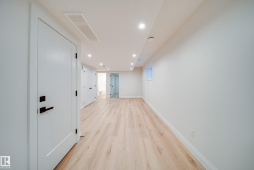 10649 81 Street, Edmonton, AB - Indoor Photo Showing Other Room