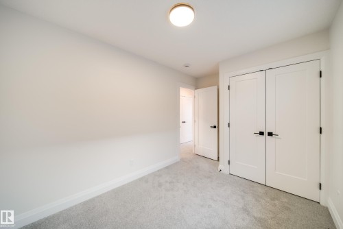 10649 81 Street, Edmonton, AB - Indoor Photo Showing Other Room