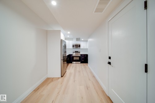 10649 81 Street, Edmonton, AB - Indoor Photo Showing Other Room