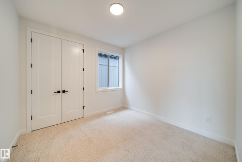 6003 111 Avenue, Edmonton, AB - Indoor Photo Showing Other Room