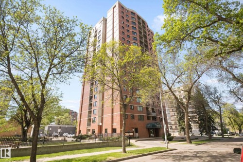 602 9916 113 Street, Edmonton, AB - Outdoor With Facade