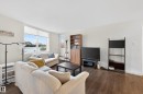 602 9916 113 Street, Edmonton, AB  - Indoor Photo Showing Living Room 