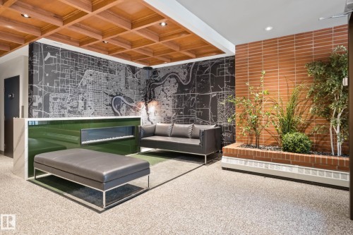 602 9916 113 Street, Edmonton, AB - Indoor Photo Showing Other Room